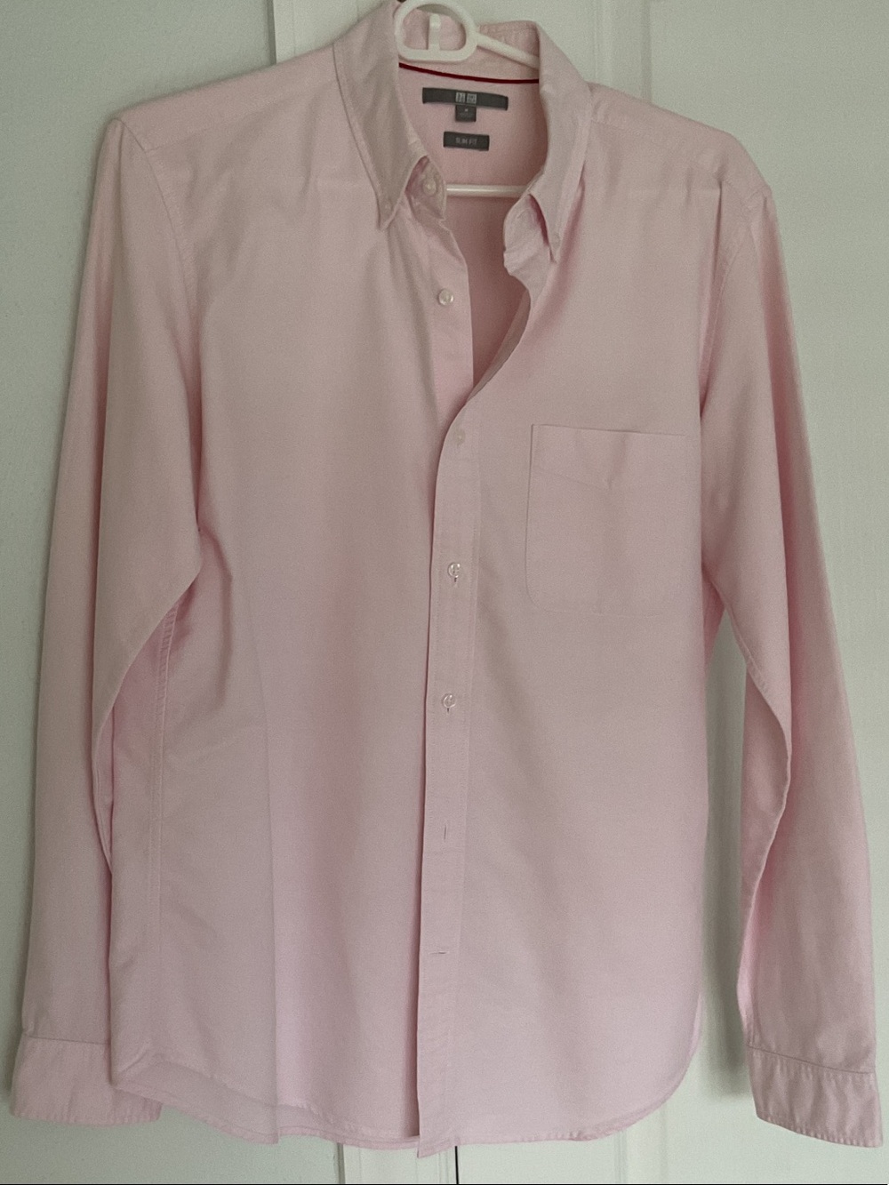 Uniqlo Light Pink Men's Long-Sleeve Button-Down Dress Shirt